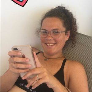 Meet your Posher, Savannah